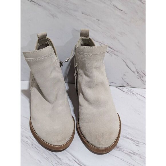 Sam Edelman Women's Beige Suede Almond Toe Zip Closure Heeled Bootie Size 6 - Picture 3 of 12